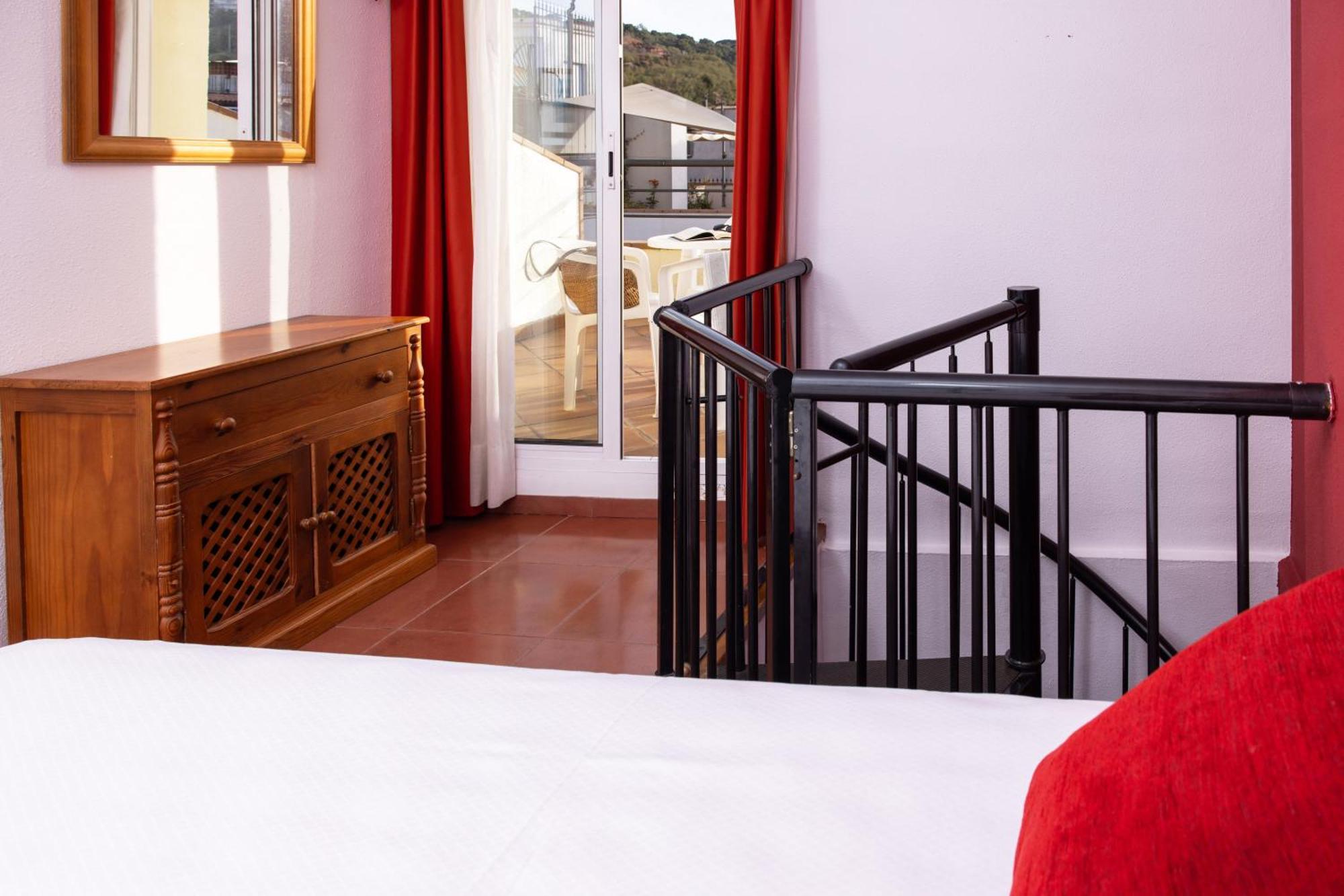 Hotel Rvhotels Mar De Tossa 3*
