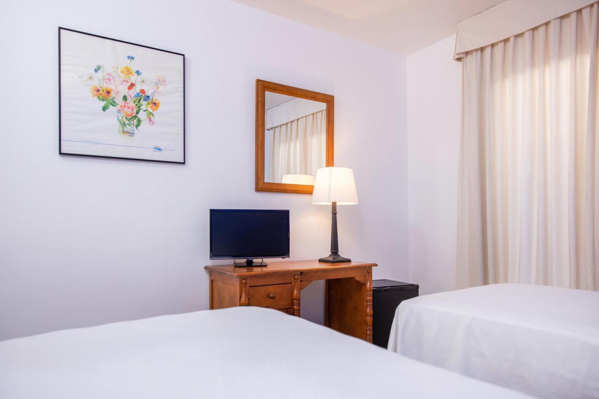 Hotel Rvhotels Mar De Tossa 3*